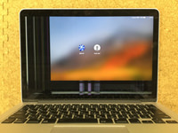 Macbook Pro A1502 液晶割れ