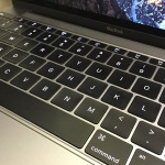 Macのキーボードが光らない？キーボード故障？バックライトは？