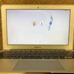 MacBook Air 液晶画面ににじみ、表示不良がある修理