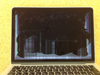 macbook pro retina 液晶割れ、ヒビ、亀裂