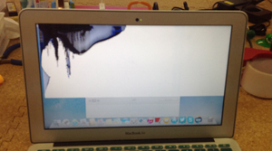 macbook air 液晶割れ