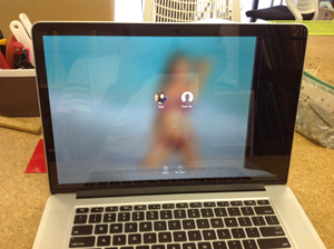 MacbookPro retina 液晶割れ