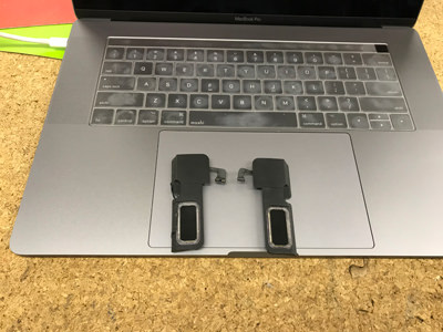 MacBook Pro スピーカー交換
