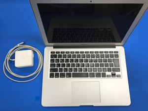 MacBook Air A1466 買取