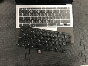 A2337 キーボード交換
